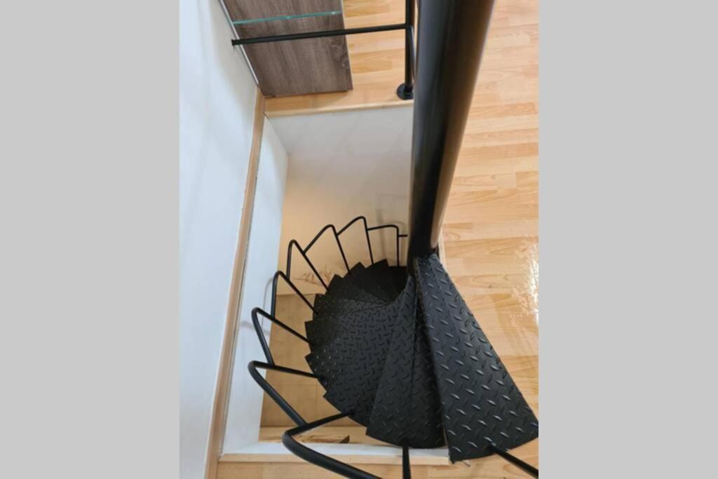 Au Petit Ravel Loft Cosy Au Coeur De La Nature Apartment Bernissart ภายนอก รูปภาพ